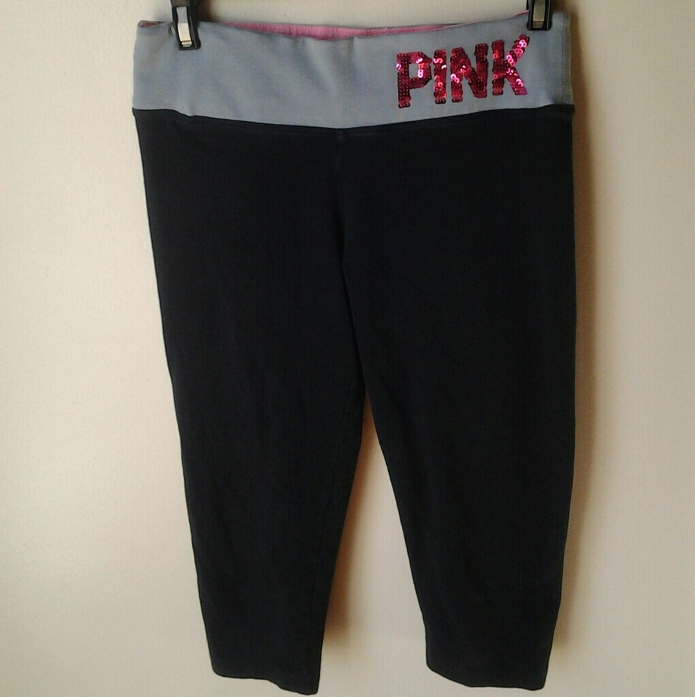 Victoria Secret Pink crop yoga pants